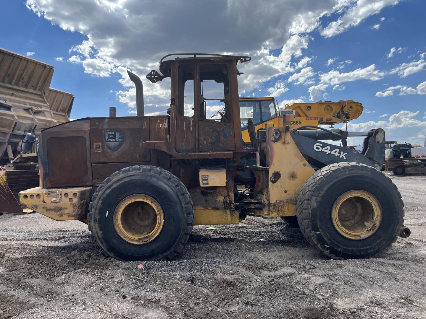 ./imagenes/INVOICE/2019/17023/CARGADOR FRONTAL JOHN DEERE 644K (2).JPG